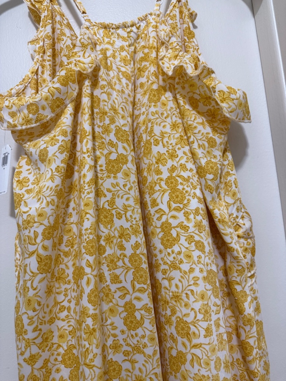Old Navy Yellow Floral Maxi Dress with Ruffle Detail - Picture 4 of 4